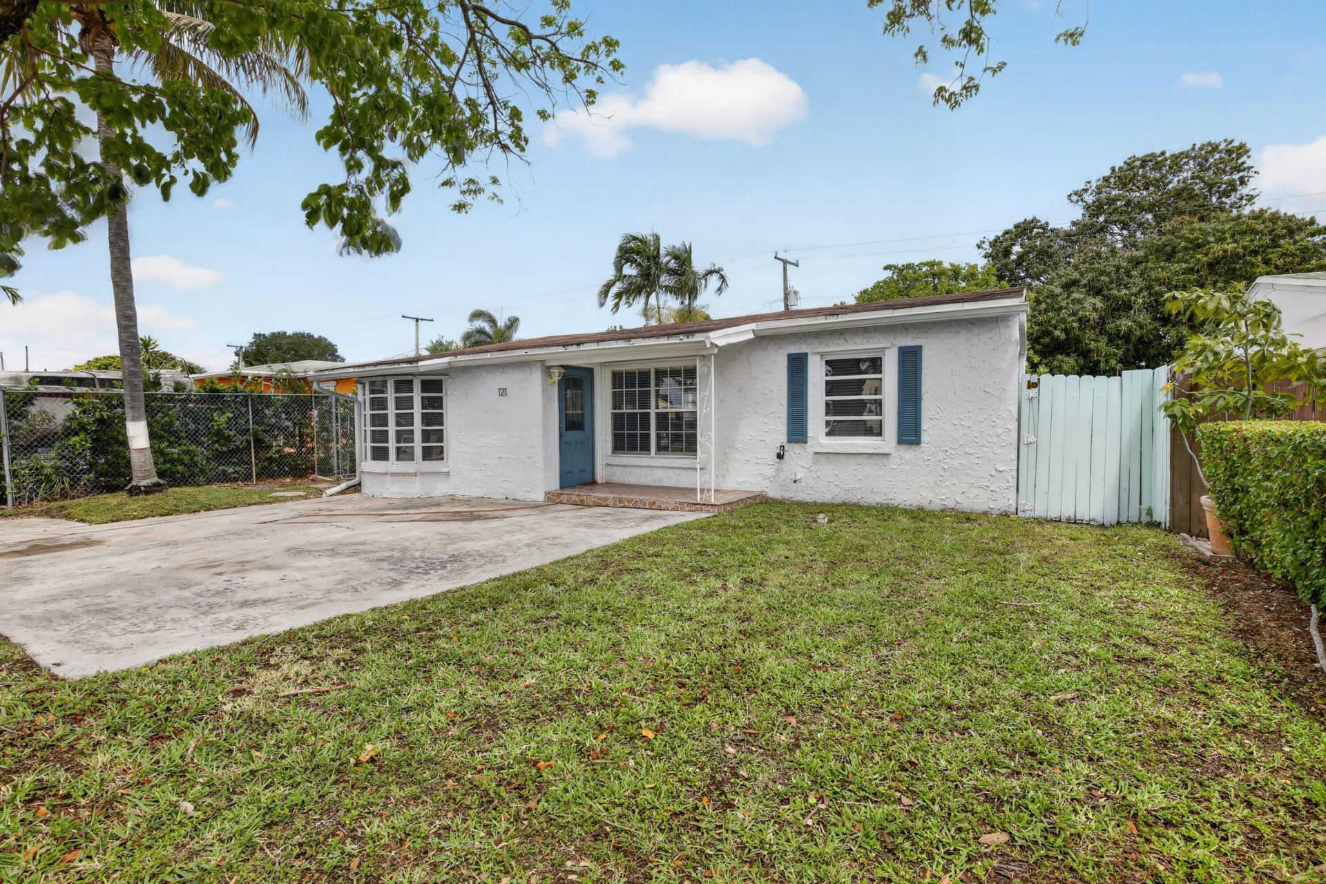 121 NW 52nd Street, Oakland Park, FL 33309 Main Photo
