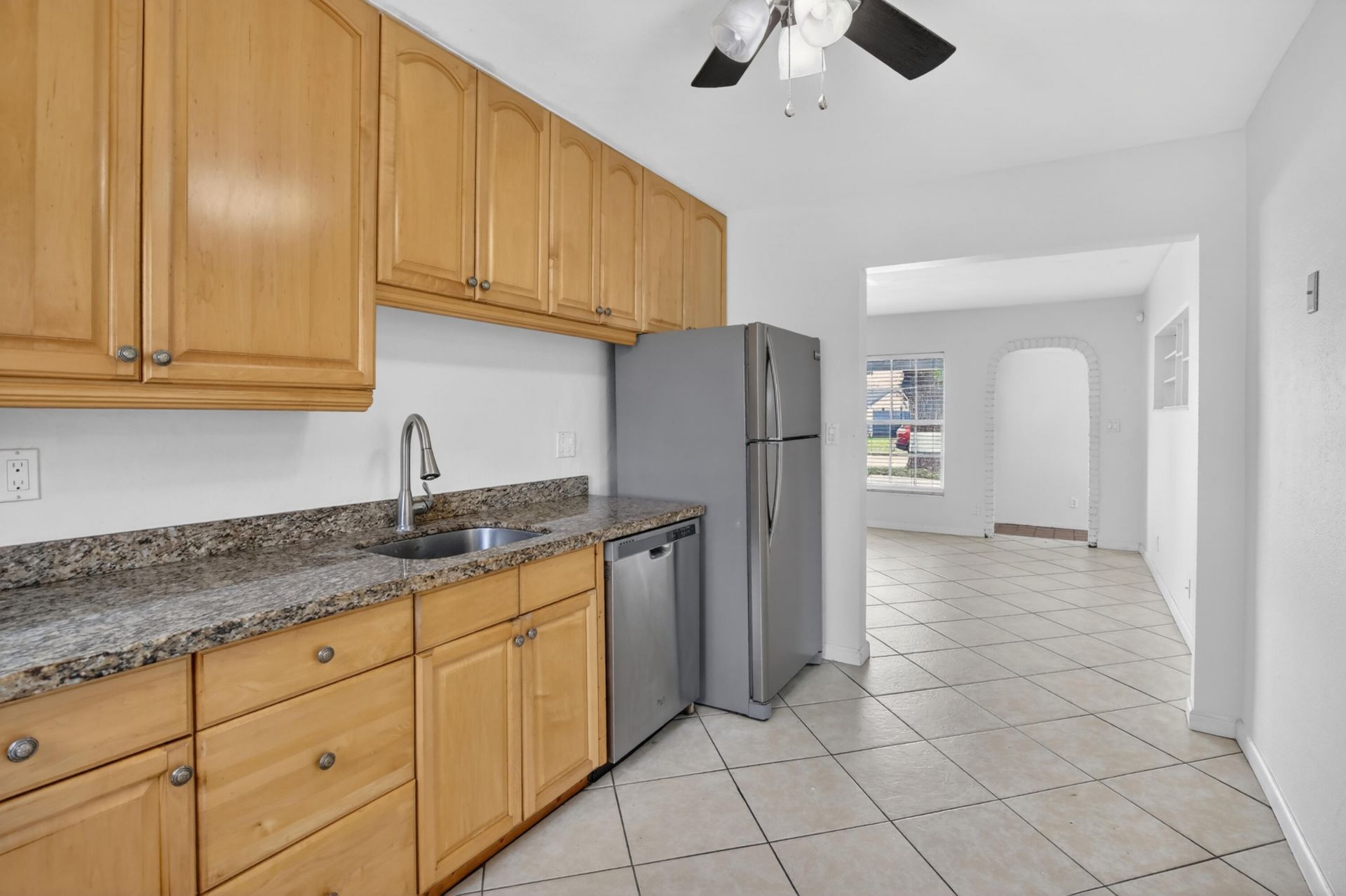 121 NW 52nd Street, Oakland Park, FL 33309 Photo