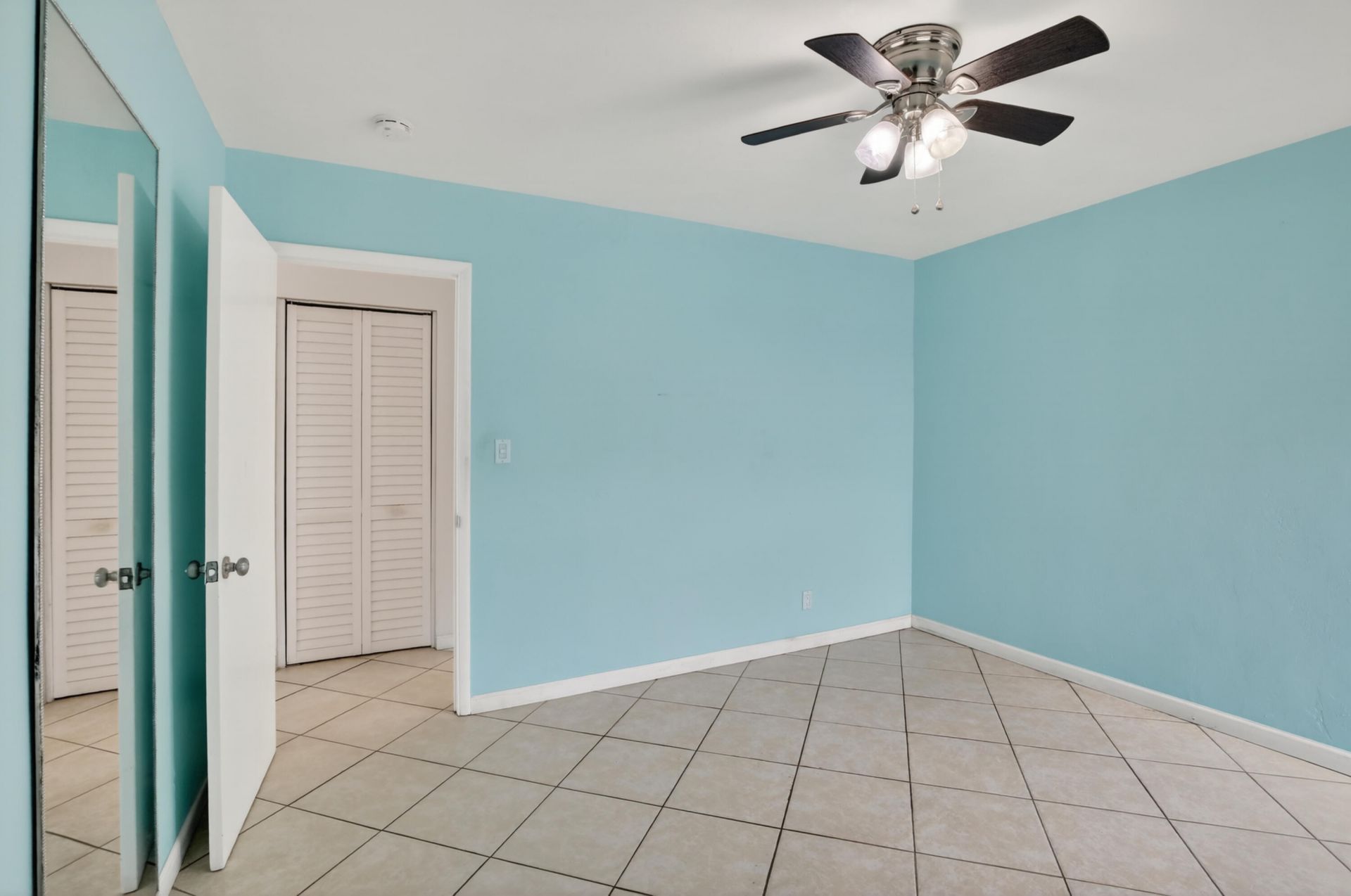 121 NW 52nd Street, Oakland Park, FL 33309 Photo
