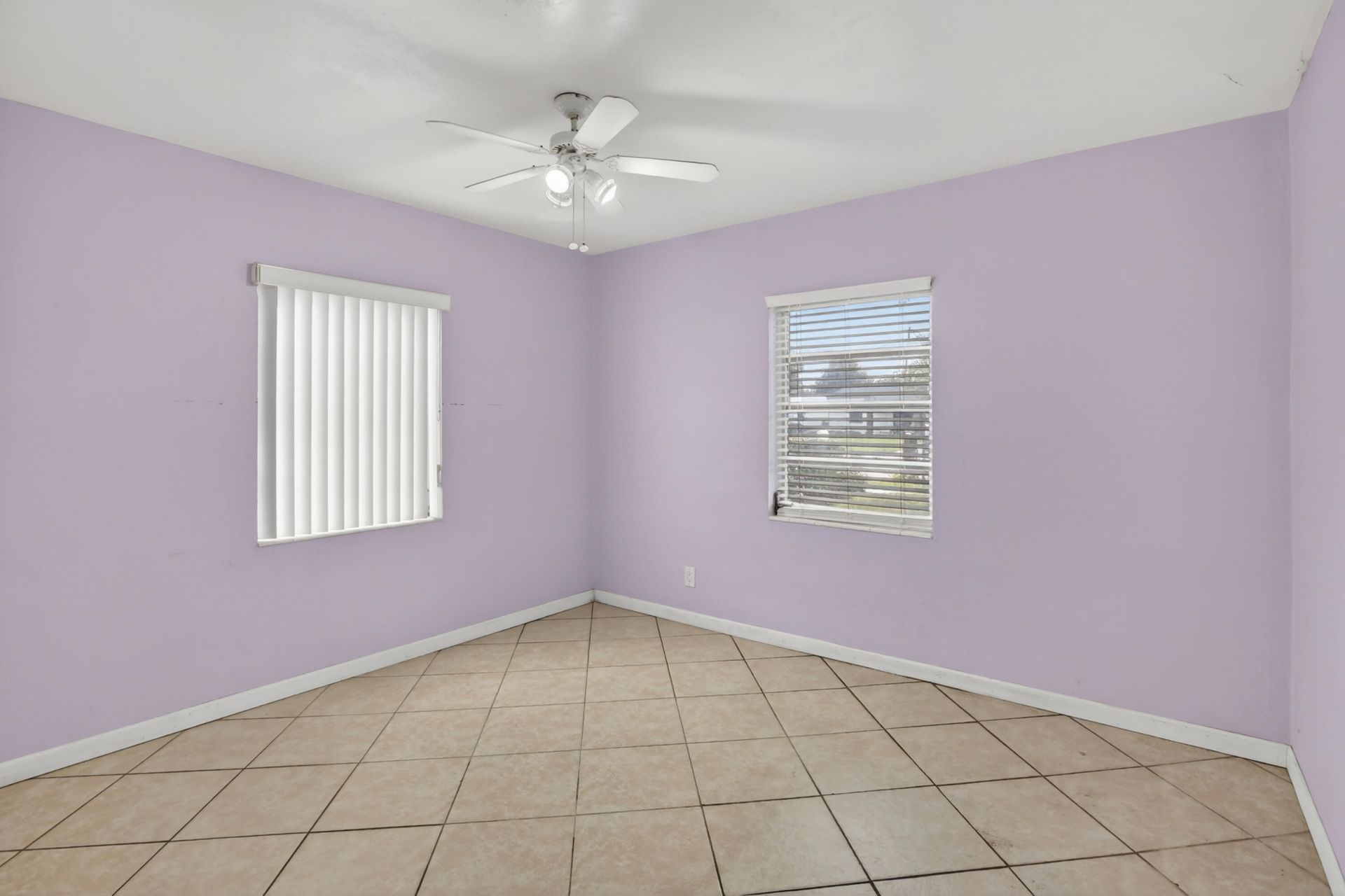 121 NW 52nd Street, Oakland Park, FL 33309 Photo