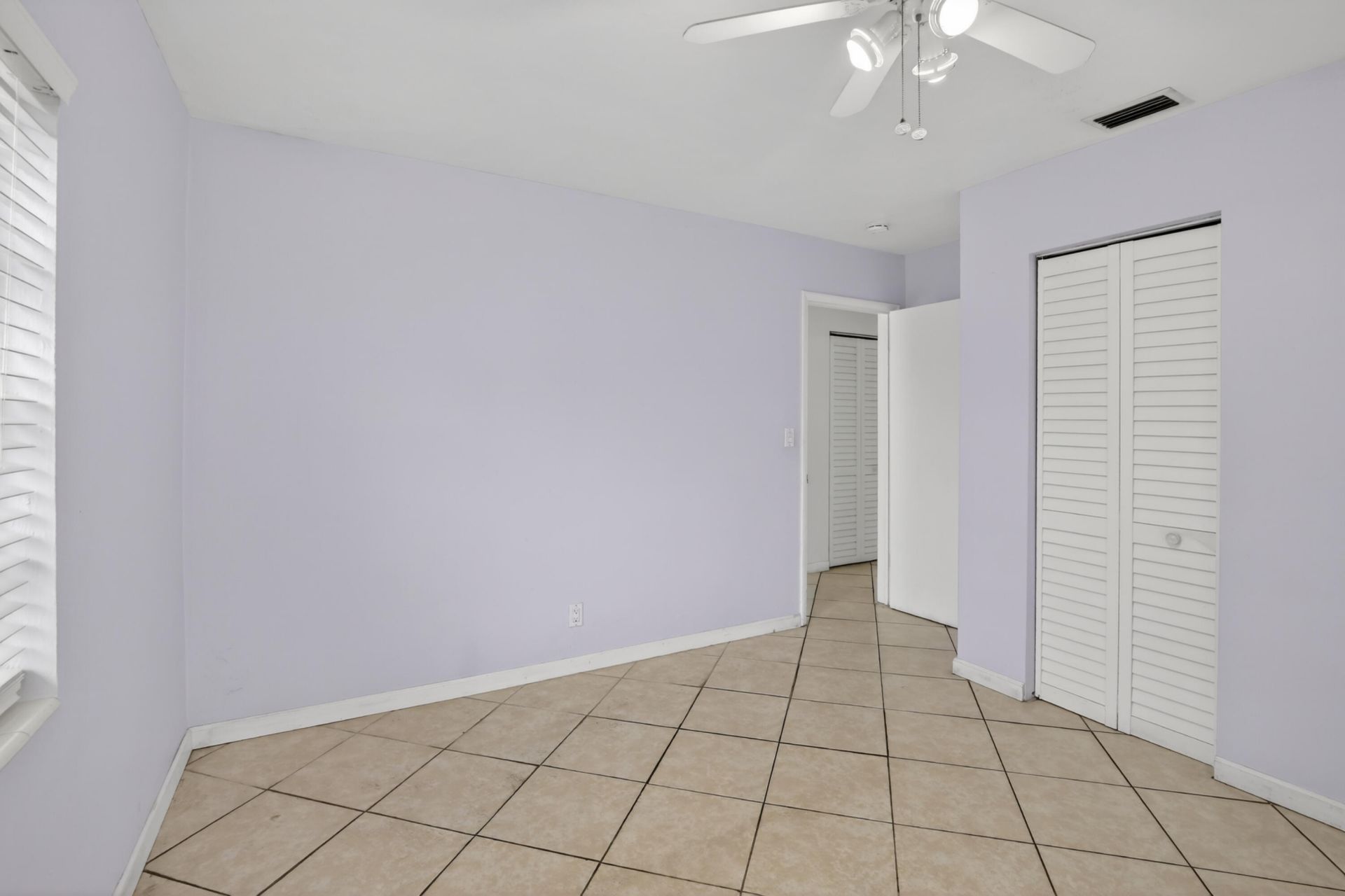 121 NW 52nd Street, Oakland Park, FL 33309 Photo