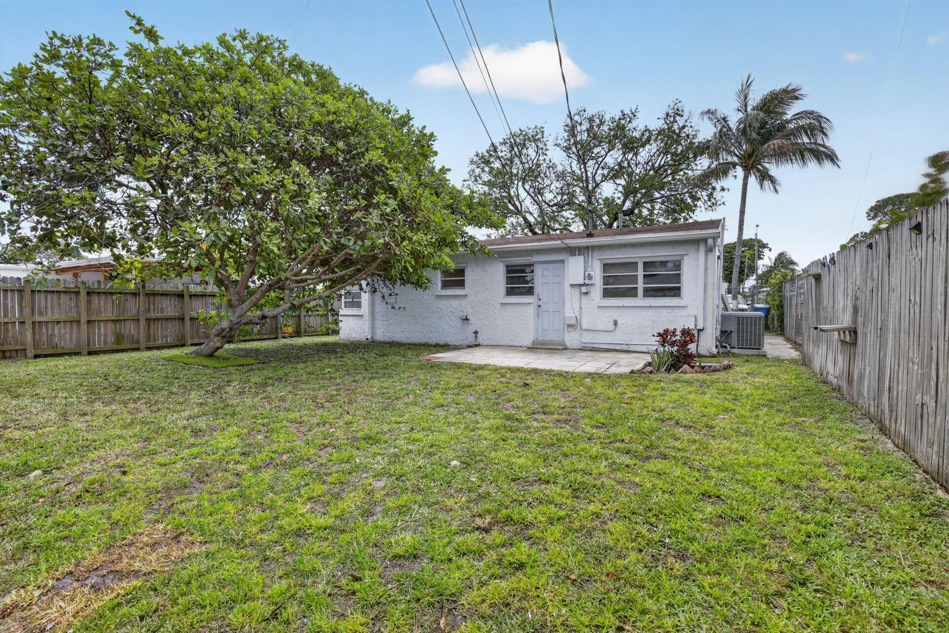 121 NW 52nd Street, Oakland Park, FL 33309 Photo