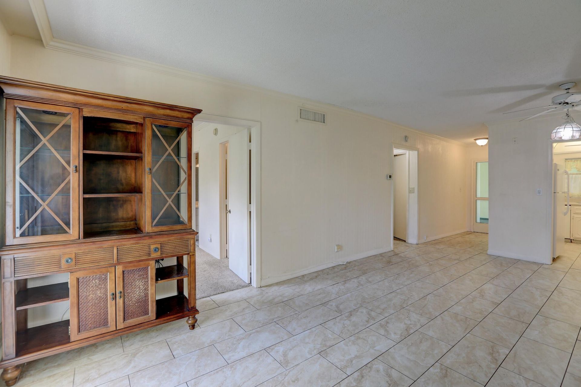1100 Ponce De Leon Circle, Unit 305, Vero Beach, FL 32960 Photo