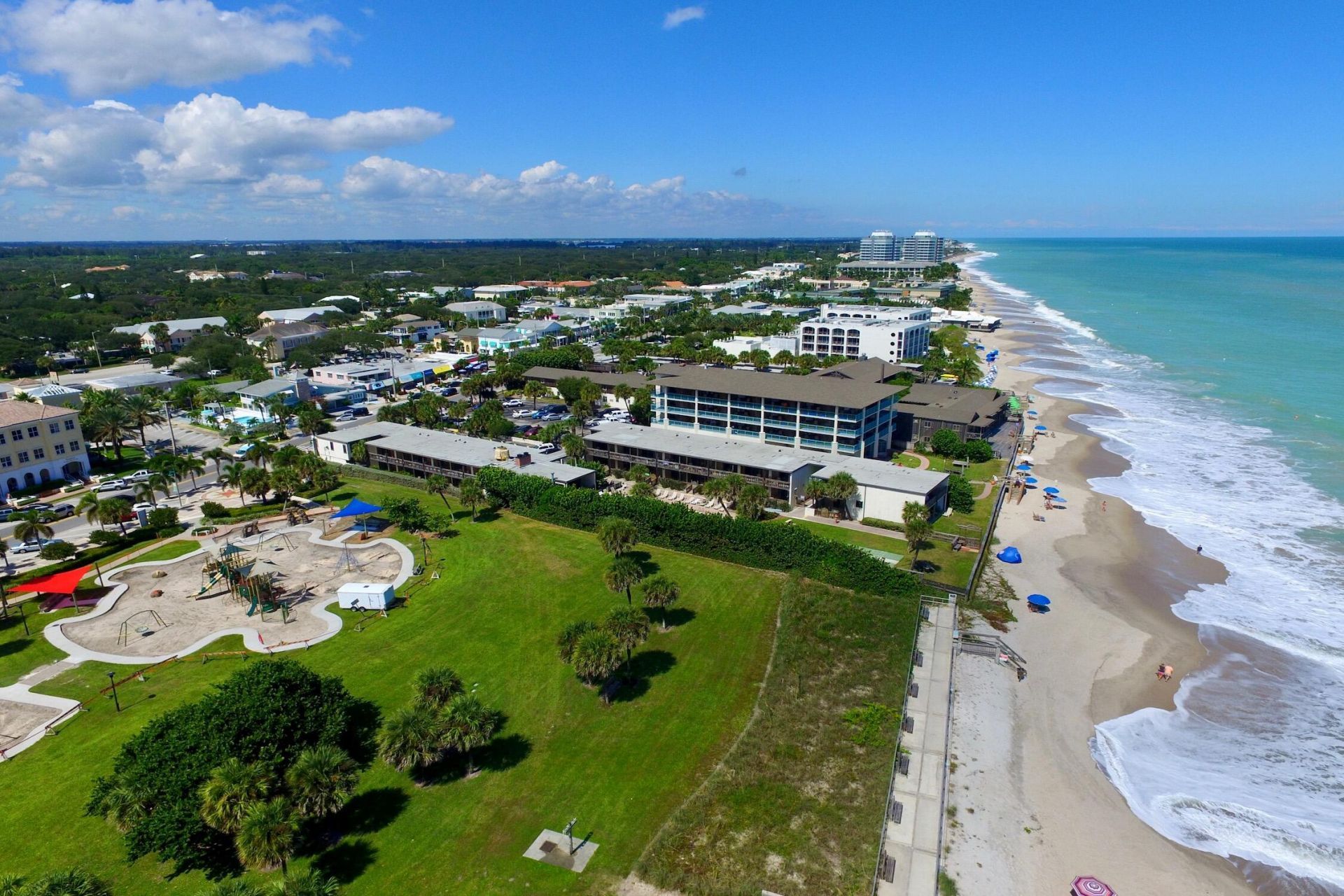 1100 Ponce De Leon Circle, Unit 305, Vero Beach, FL 32960 Photo