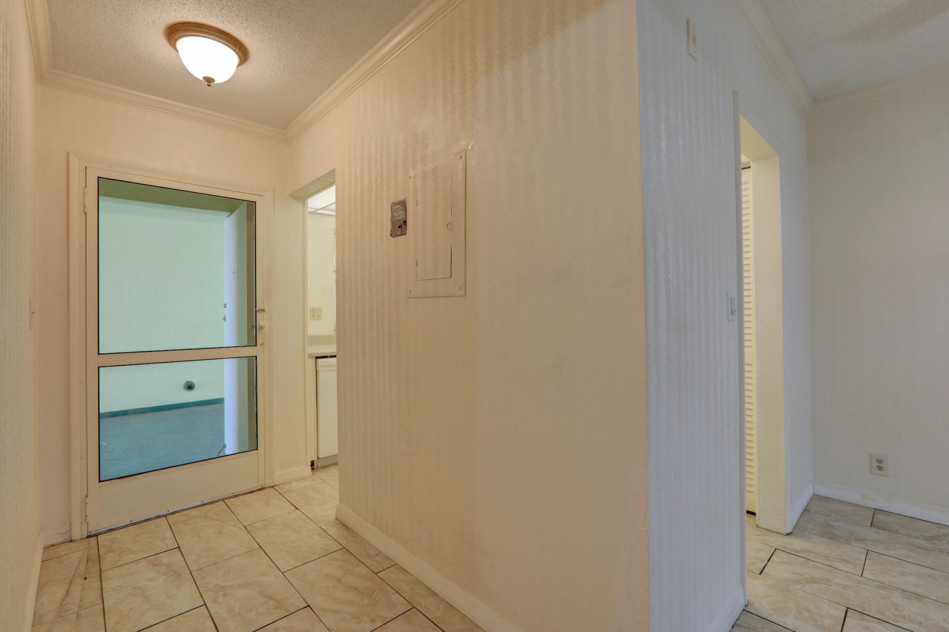 1100 Ponce De Leon Circle, Unit 305, Vero Beach, FL 32960 Photo