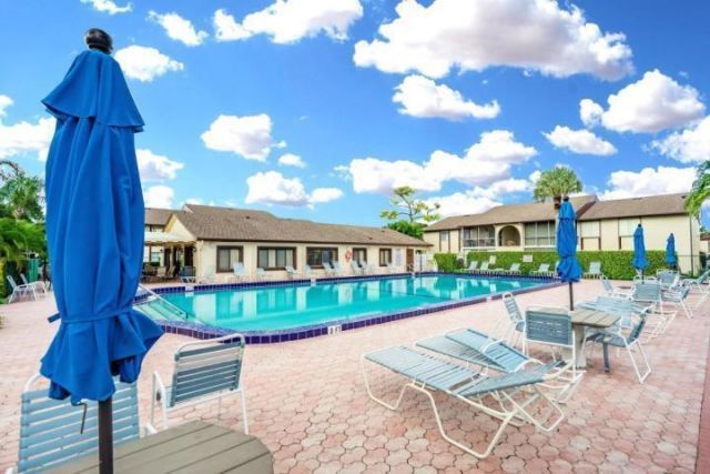 5839 La Pinata Boulevard, Greenacres, FL 33463 Photo