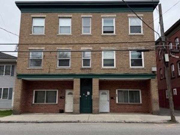 64-66 Pleasant St, Easthampton, MA 01027