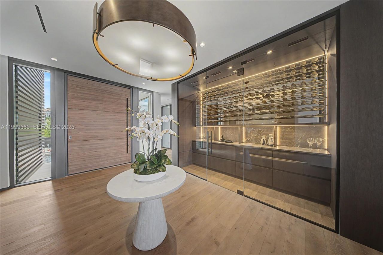 1400 W Lake Dr, Fort Lauderdale, FL 33316 Photo