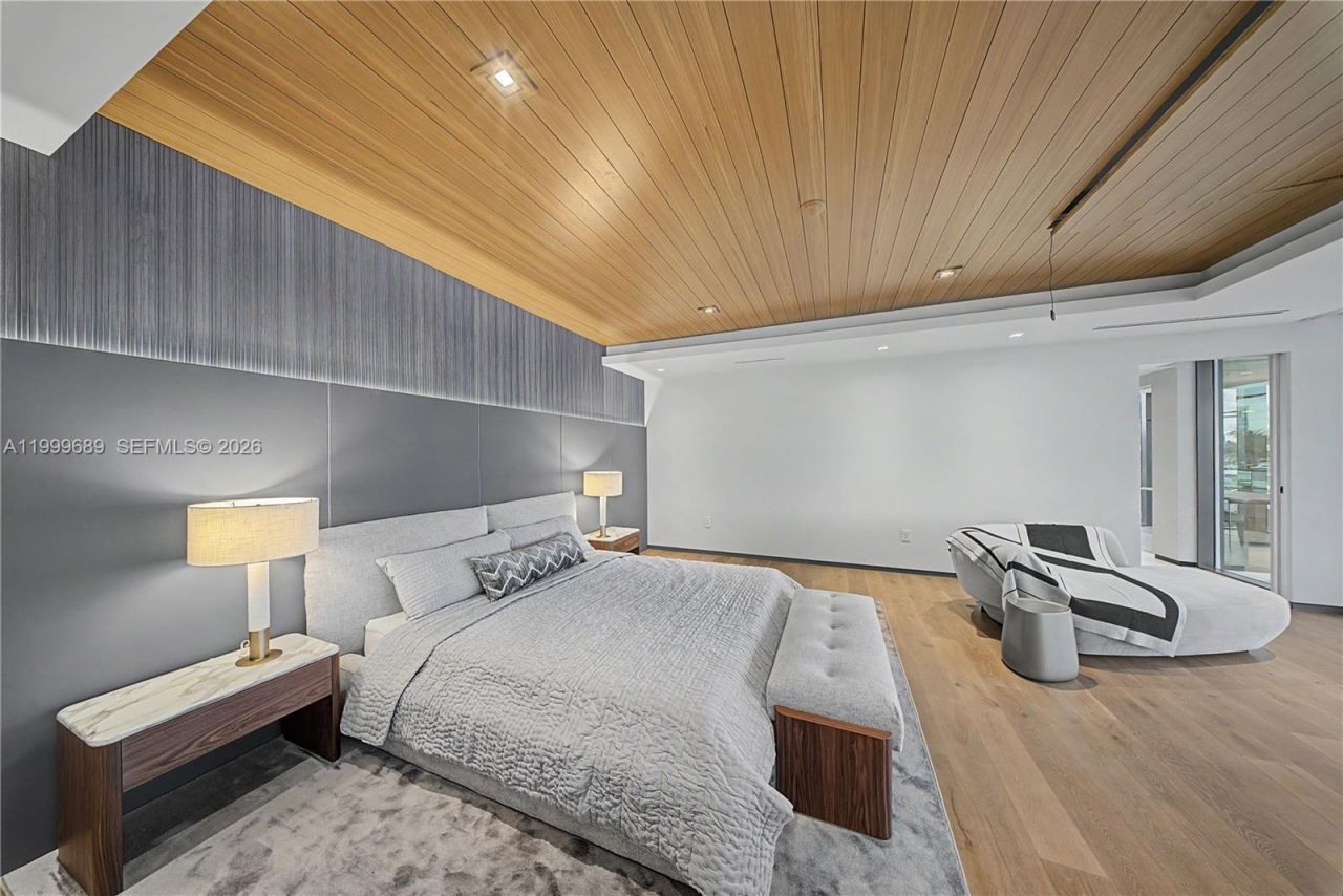 1400 W Lake Dr, Fort Lauderdale, FL 33316 Photo