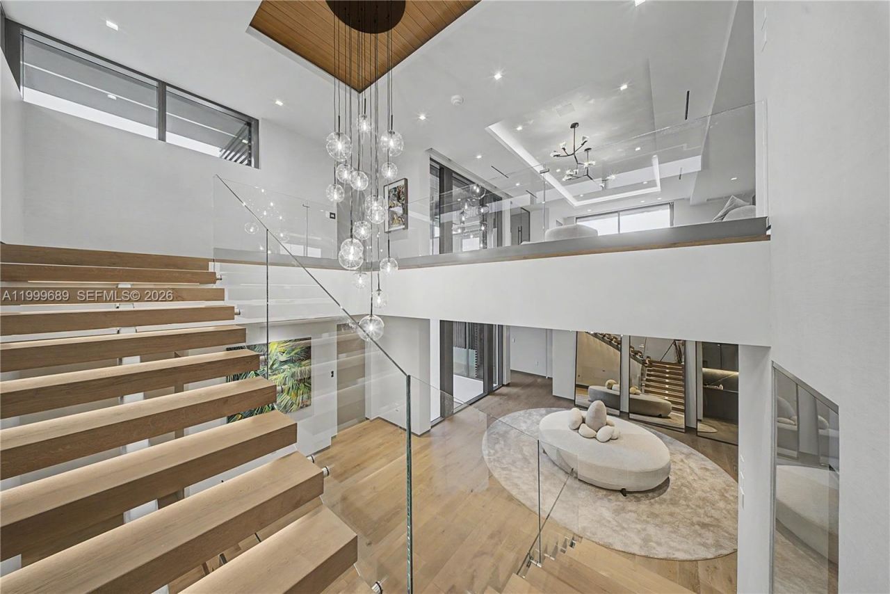 1400 W Lake Dr, Fort Lauderdale, FL 33316 Photo