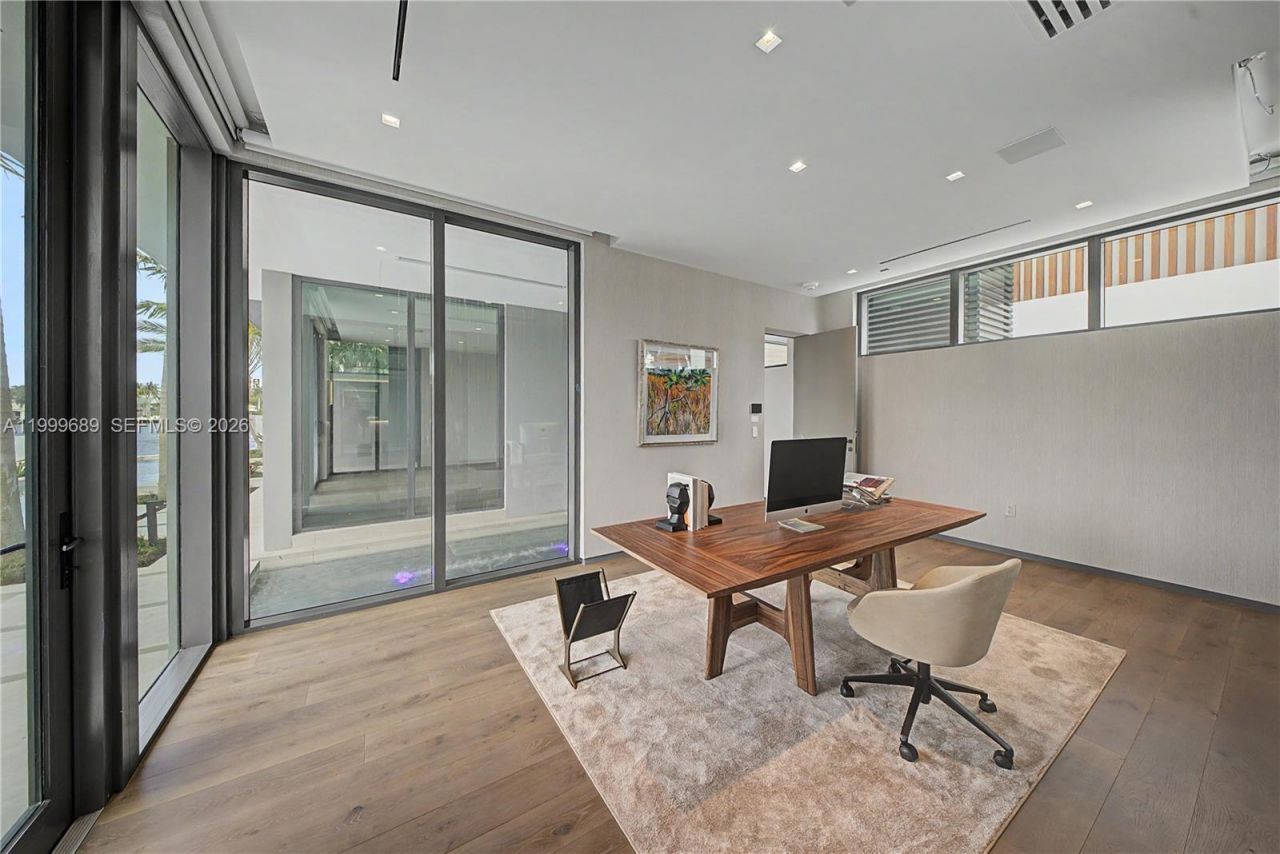 1400 W Lake Dr, Fort Lauderdale, FL 33316 Photo