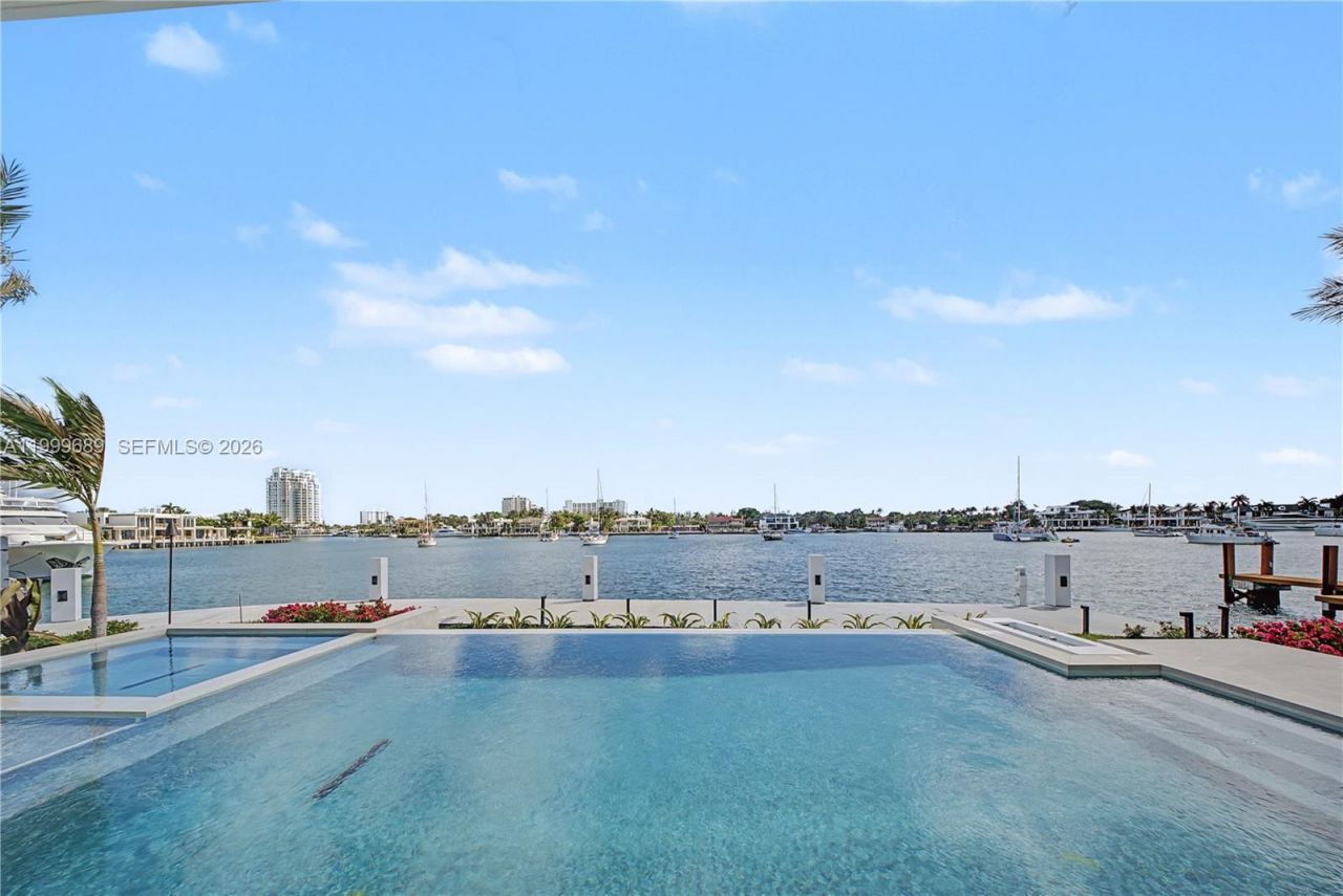 1400 W Lake Dr, Fort Lauderdale, FL 33316 Photo