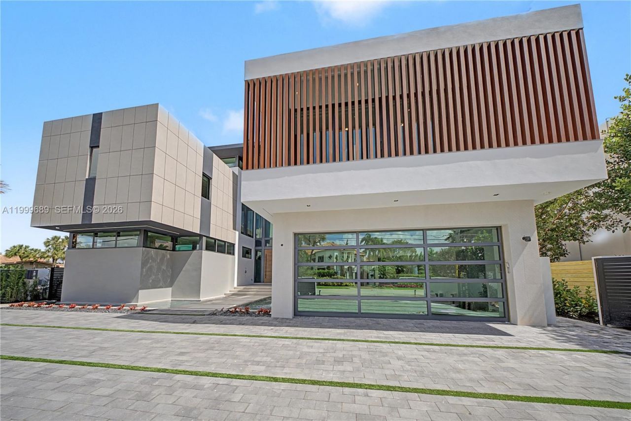 1400 W Lake Dr, Fort Lauderdale, FL 33316 Photo