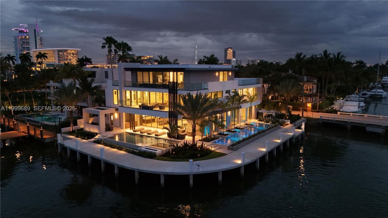 1400 W Lake Dr, Fort Lauderdale, FL 33316 Photo