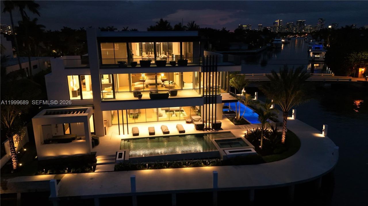 1400 W Lake Dr, Fort Lauderdale, FL 33316 Photo