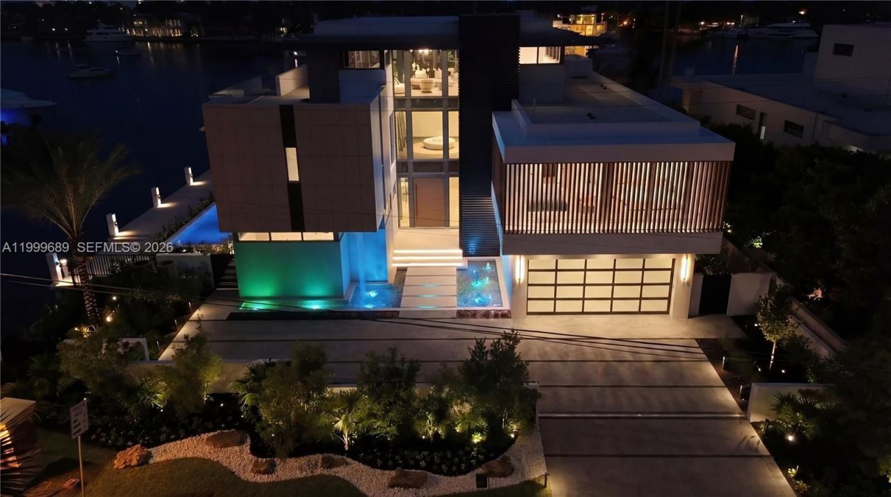 1400 W Lake Dr, Fort Lauderdale, FL 33316 Photo