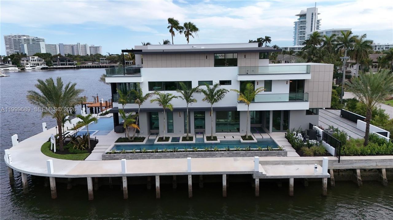 1400 W Lake Dr, Fort Lauderdale, FL 33316 Photo