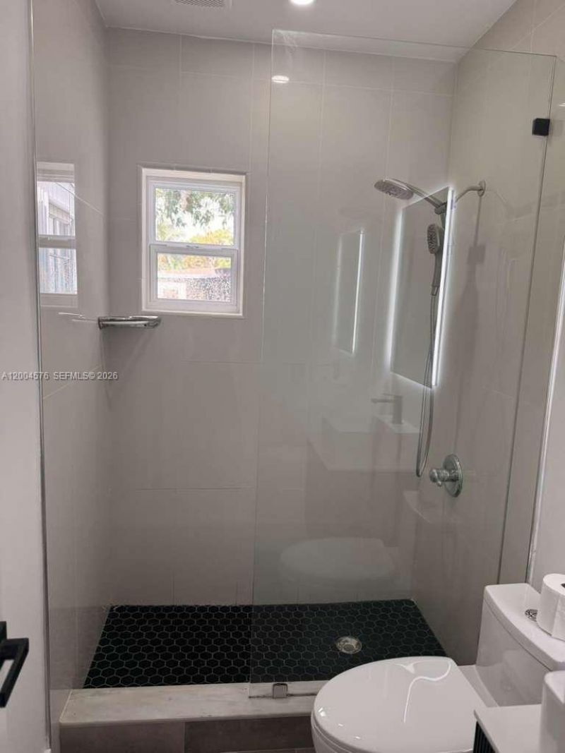 14240 S Biscayne River Rd, Unit 1, Miami, FL 33161 Photo