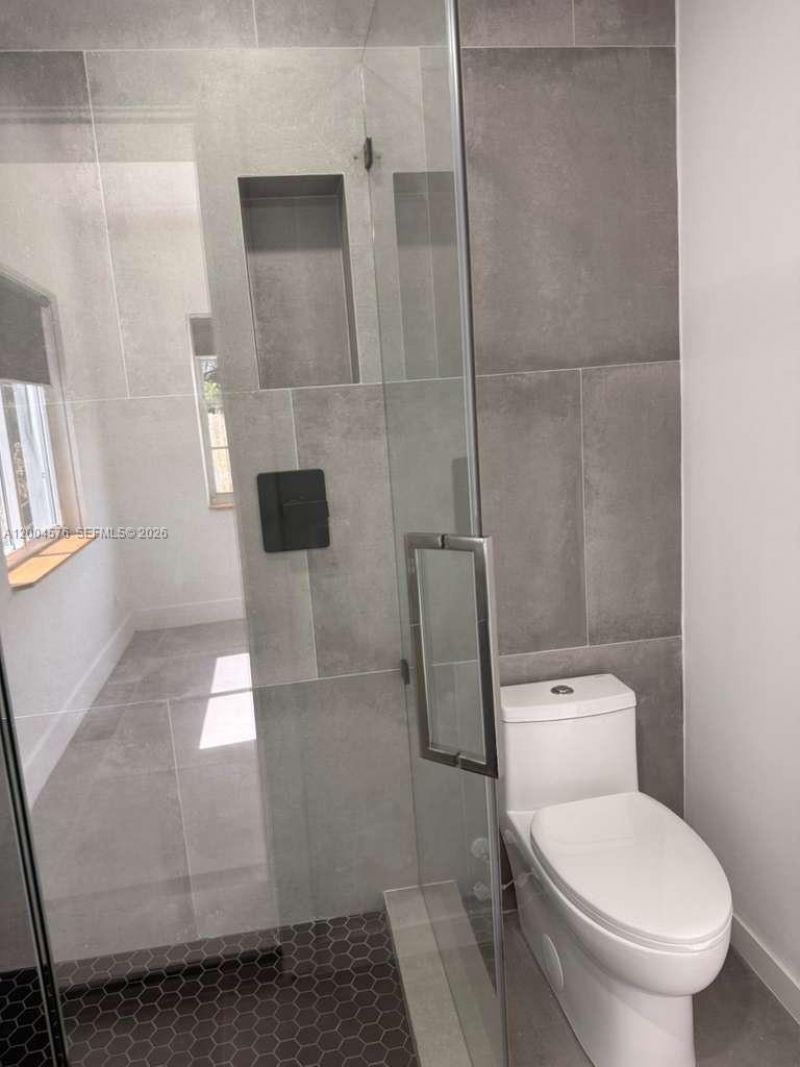 14240 S Biscayne River Rd, Unit 1, Miami, FL 33161 Photo
