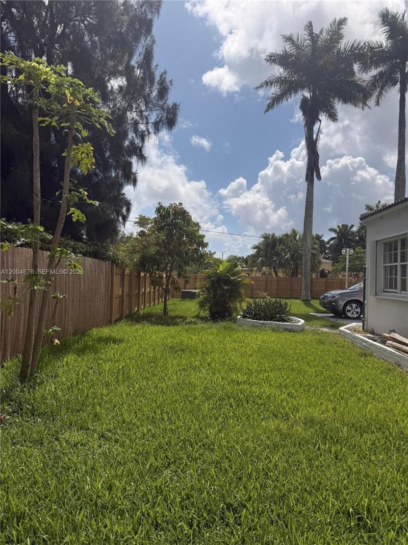 14240 S Biscayne River Rd, Unit 1, Miami, FL 33161 Photo
