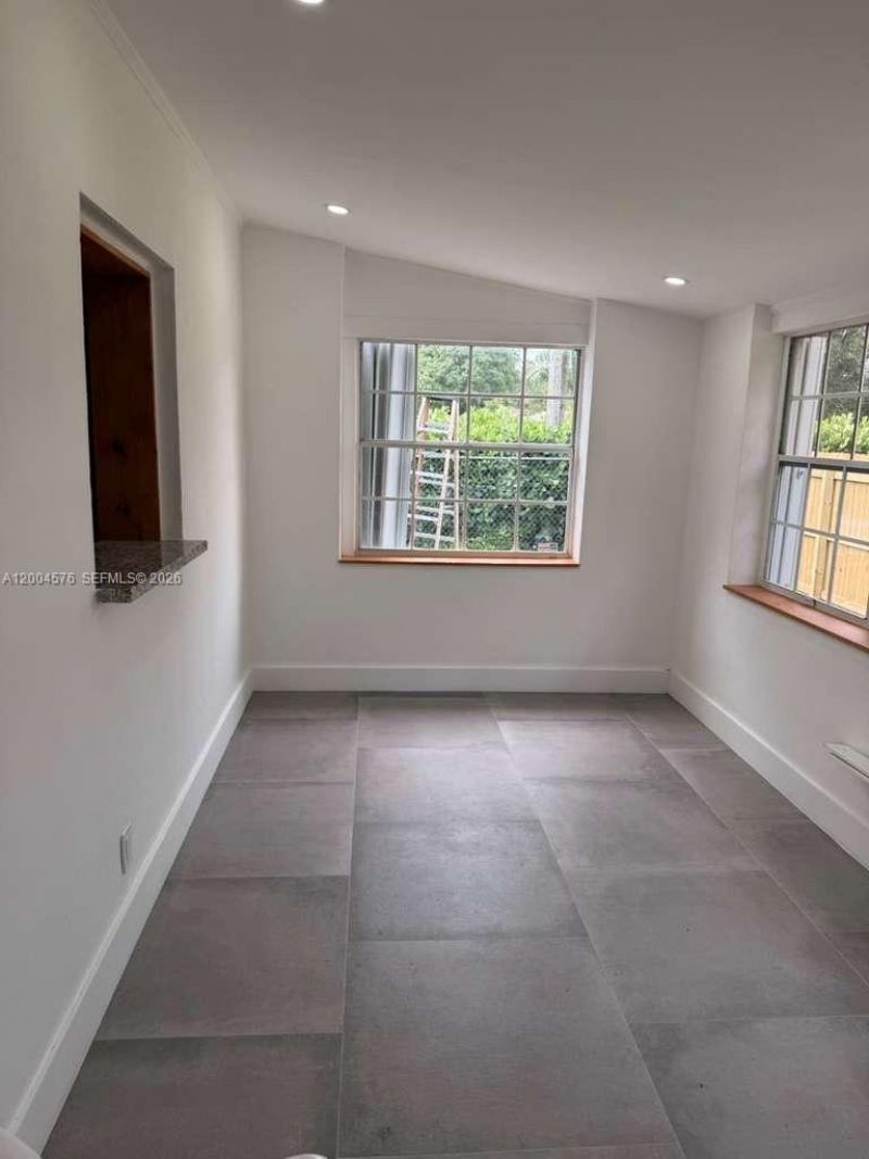 14240 S Biscayne River Rd, Unit 1, Miami, FL 33161 Photo