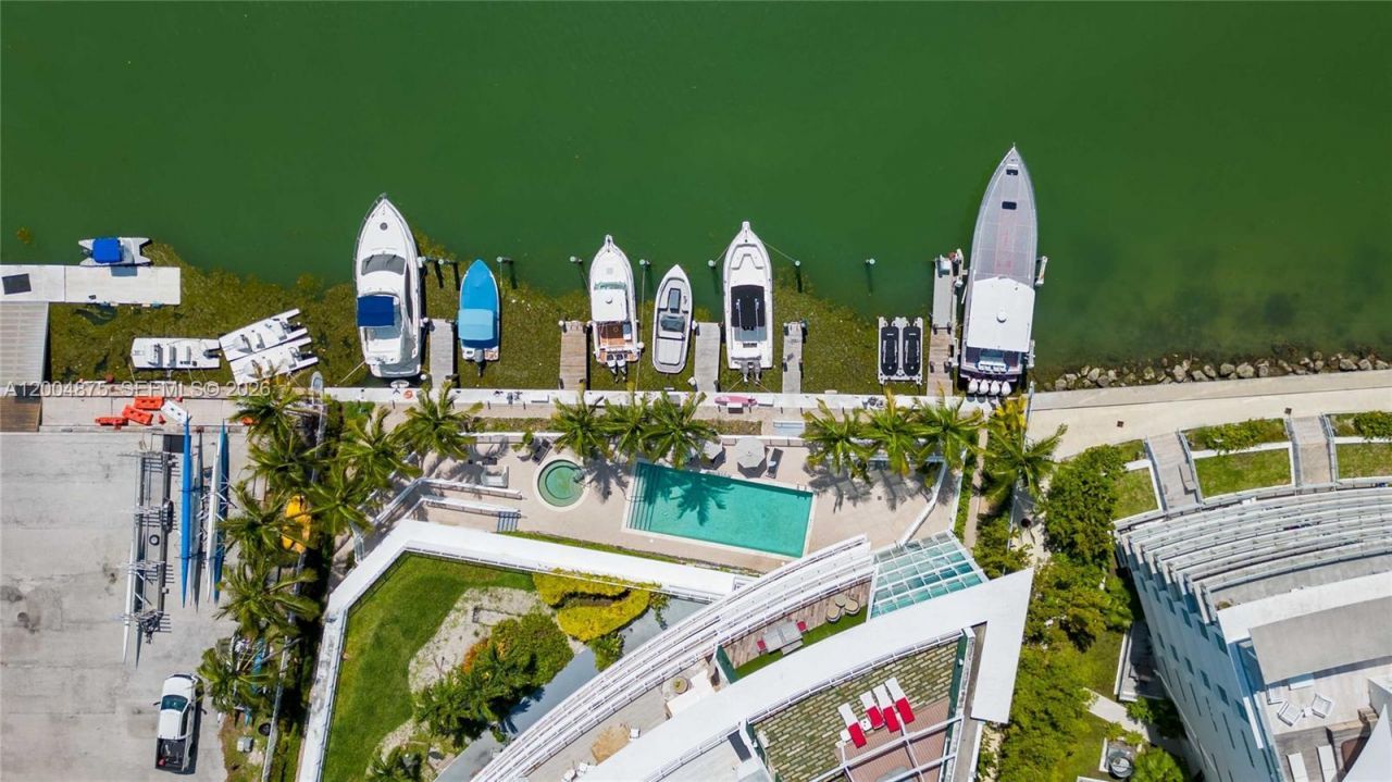 6580 Indian Creek Dr , Unit 310, Miami Beach, FL 33141 Photo