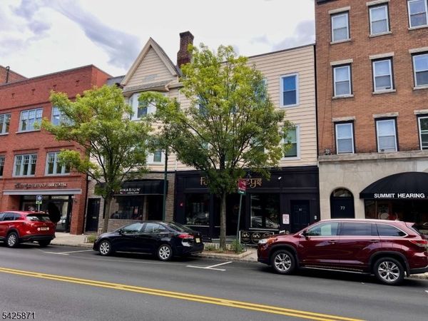 83 Summit Ave, Unit 3, Summit, NJ 07901