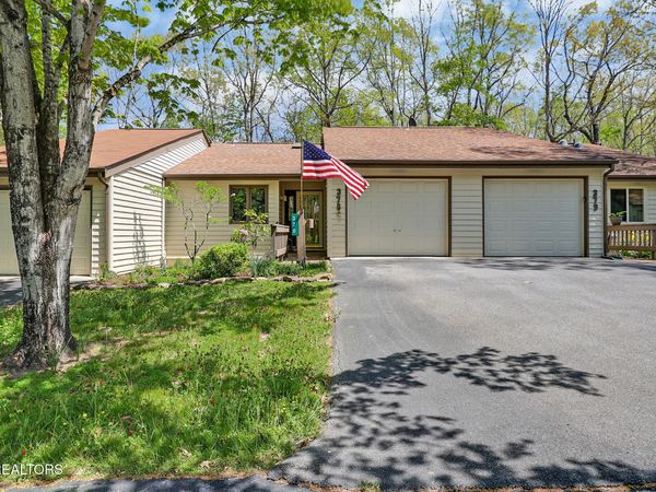 378 Lake Catherine Court, Crossville, TN 38558