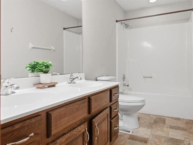 1430 Clear Springs Court, Centerville, OH 45458 Photo 30