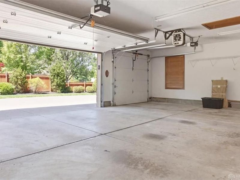 1430 Clear Springs Court, Centerville, OH 45458 Photo 33