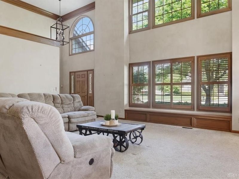 1430 Clear Springs Court, Centerville, OH 45458 Photo 4