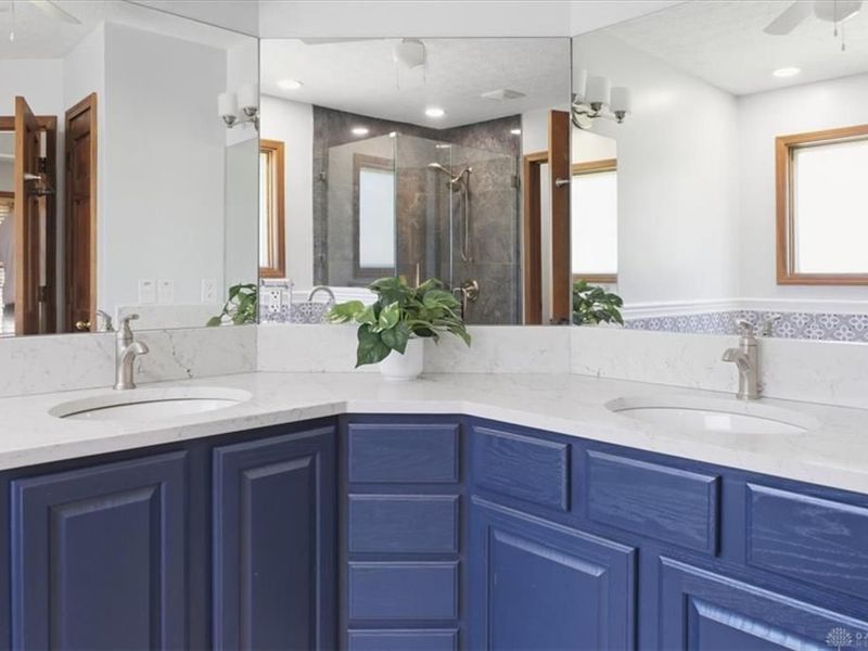 1430 Clear Springs Court, Centerville, OH 45458 Photo 9