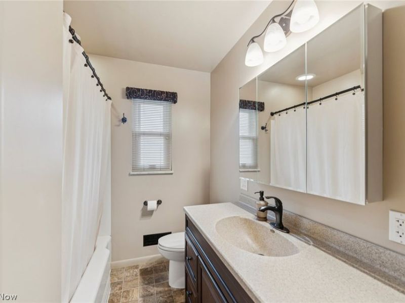 7311 Beresford Avenue, Parma, OH 44130 Photo 16