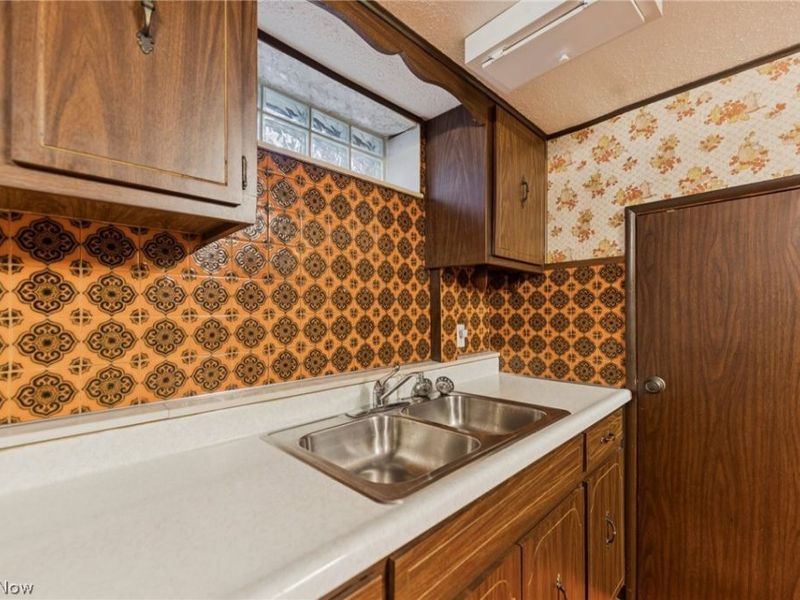 7311 Beresford Avenue, Parma, OH 44130 Photo 27