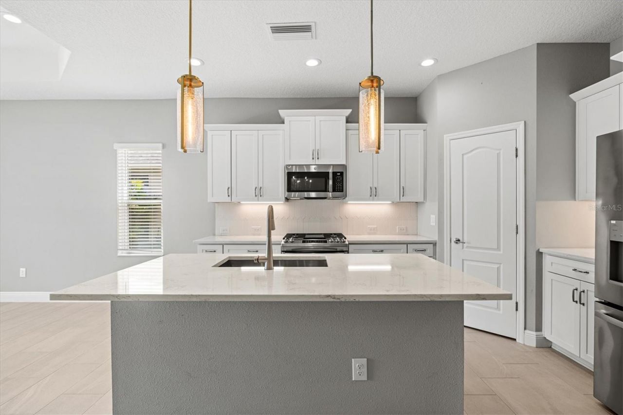 3714 Woodmont Drive, Parrish, FL 34219 Photo