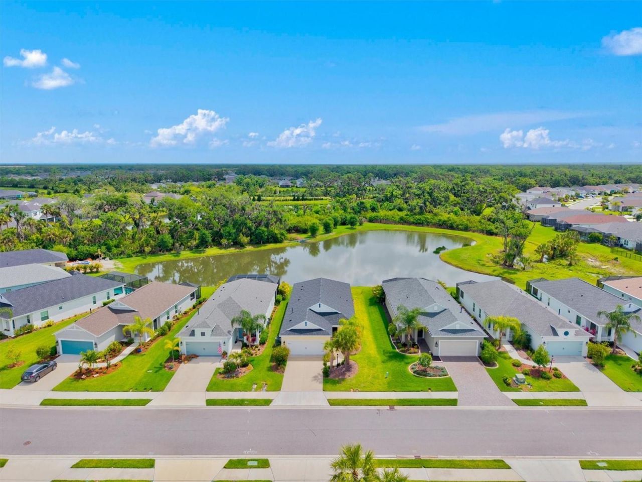 3714 Woodmont Drive, Parrish, FL 34219 Photo