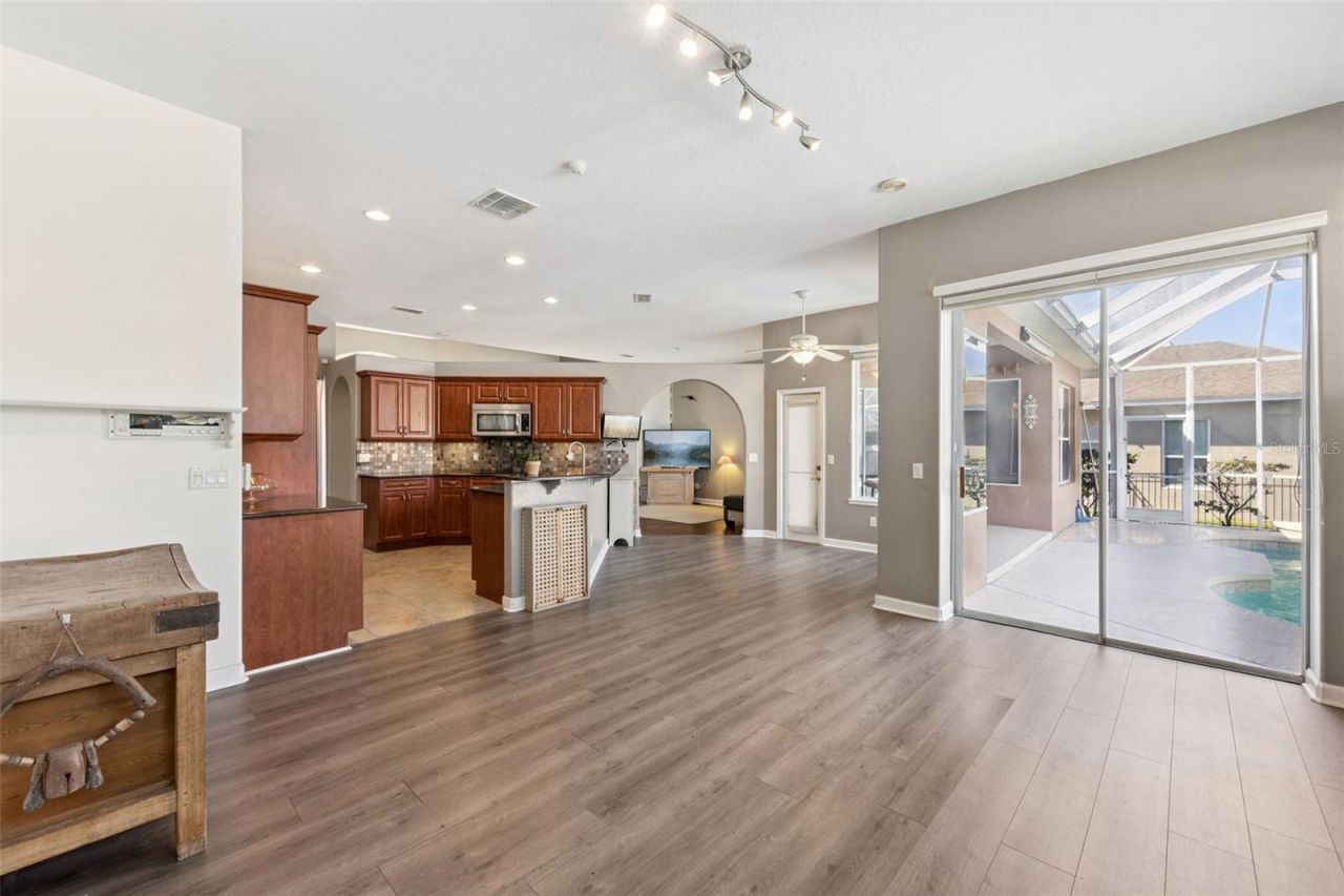 8041 Monier Way, Orlando, FL 32835 Photo