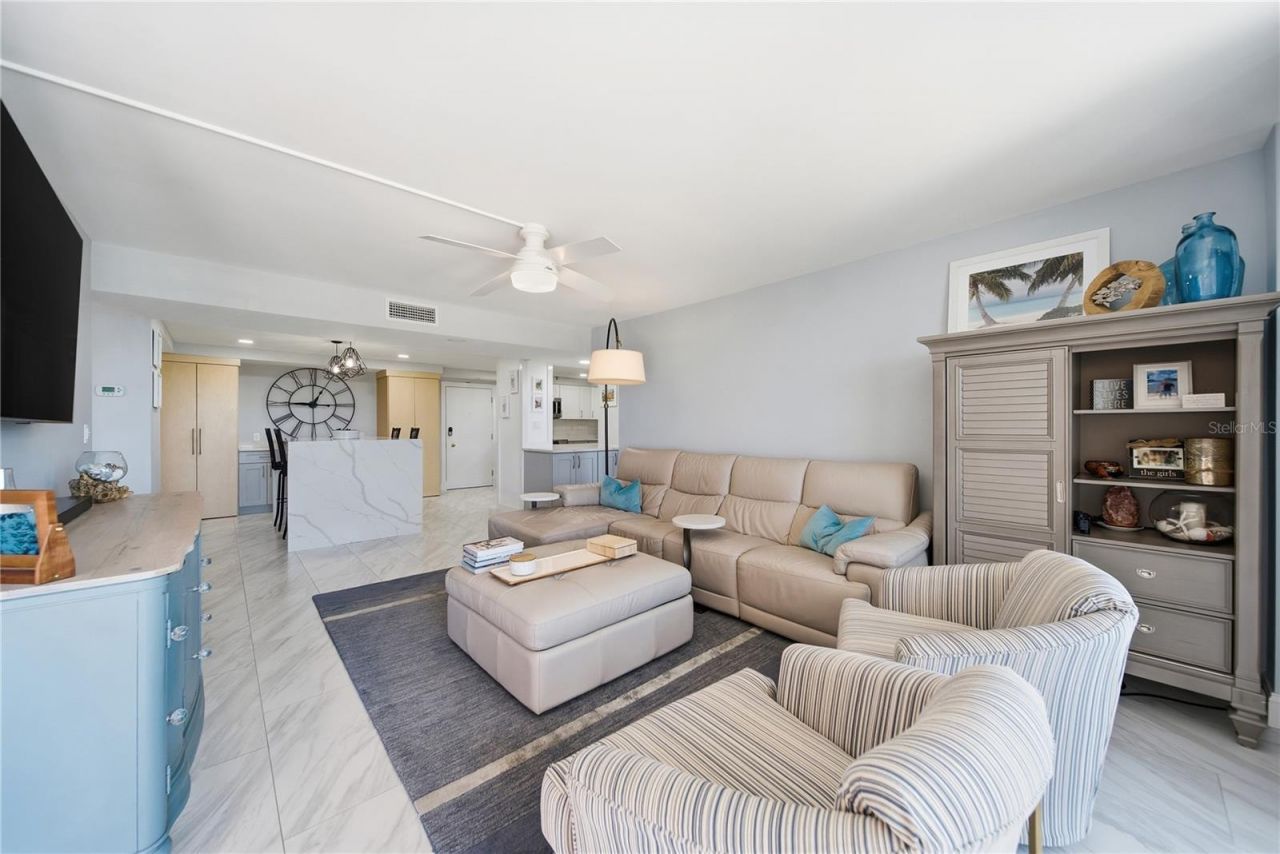 1 Key Capri, Unit 306E, Treasure Island, FL 33706 Photo