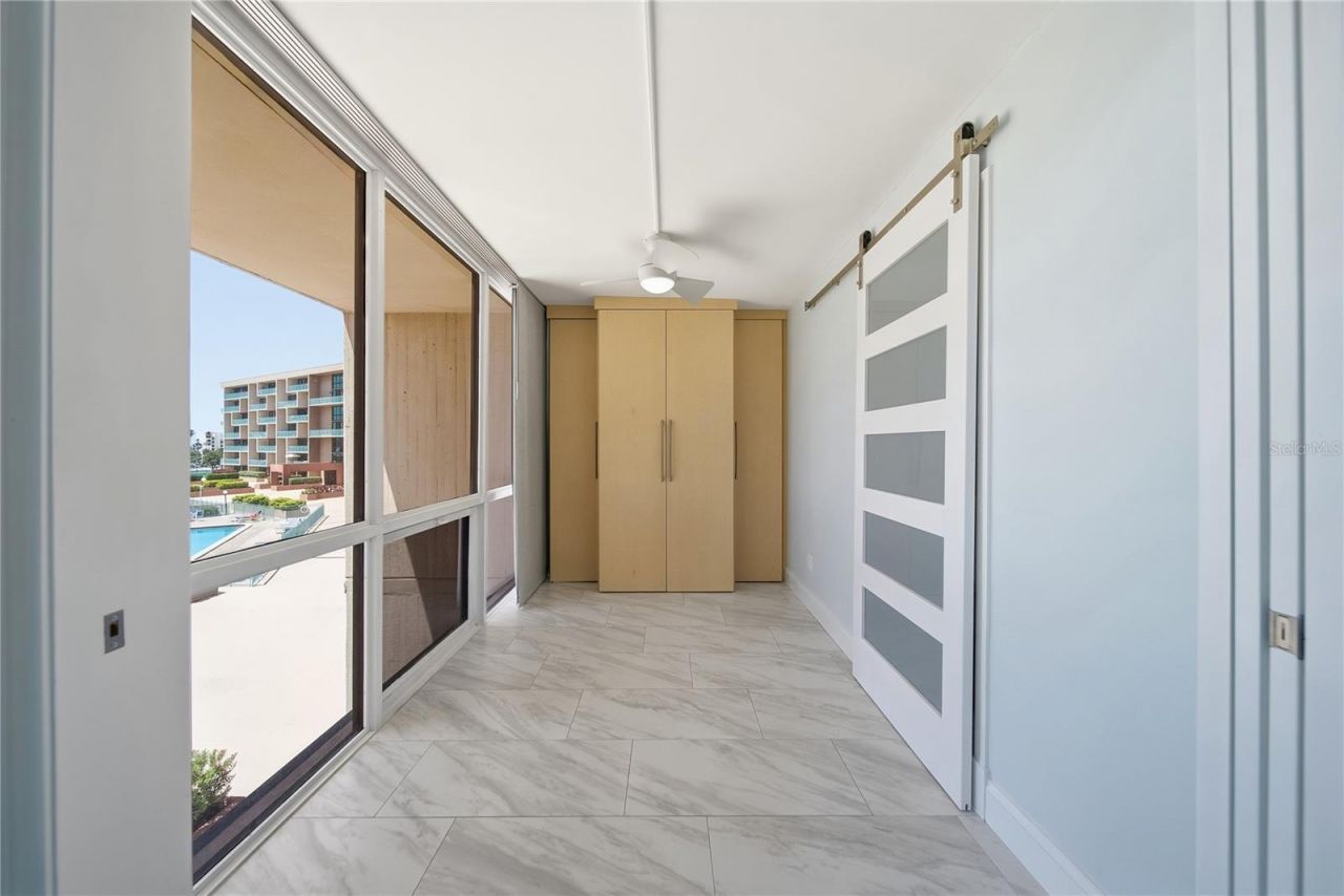 1 Key Capri, Unit 306E, Treasure Island, FL 33706 Photo
