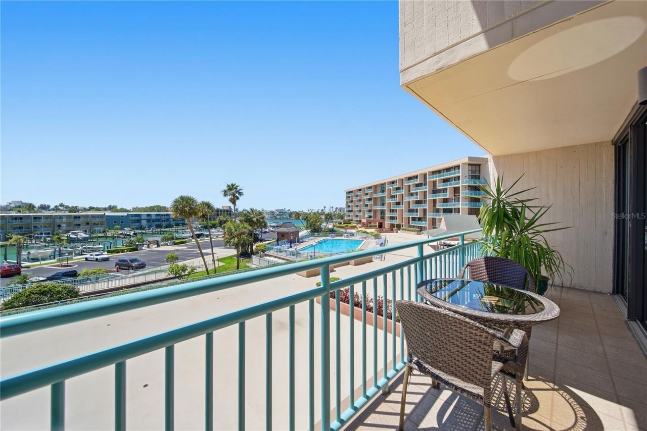 1 Key Capri, Unit 306E, Treasure Island, FL 33706 Photo