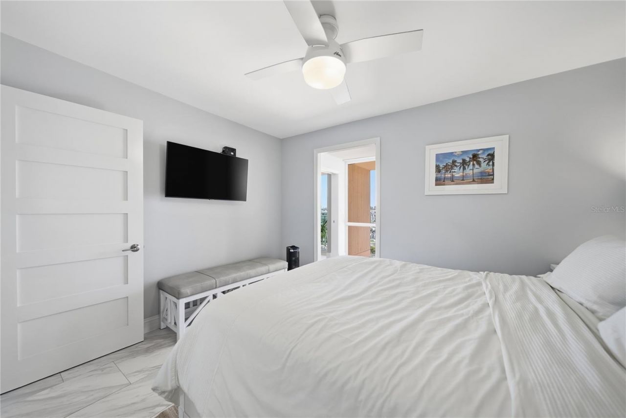 1 Key Capri, Unit 306E, Treasure Island, FL 33706 Photo
