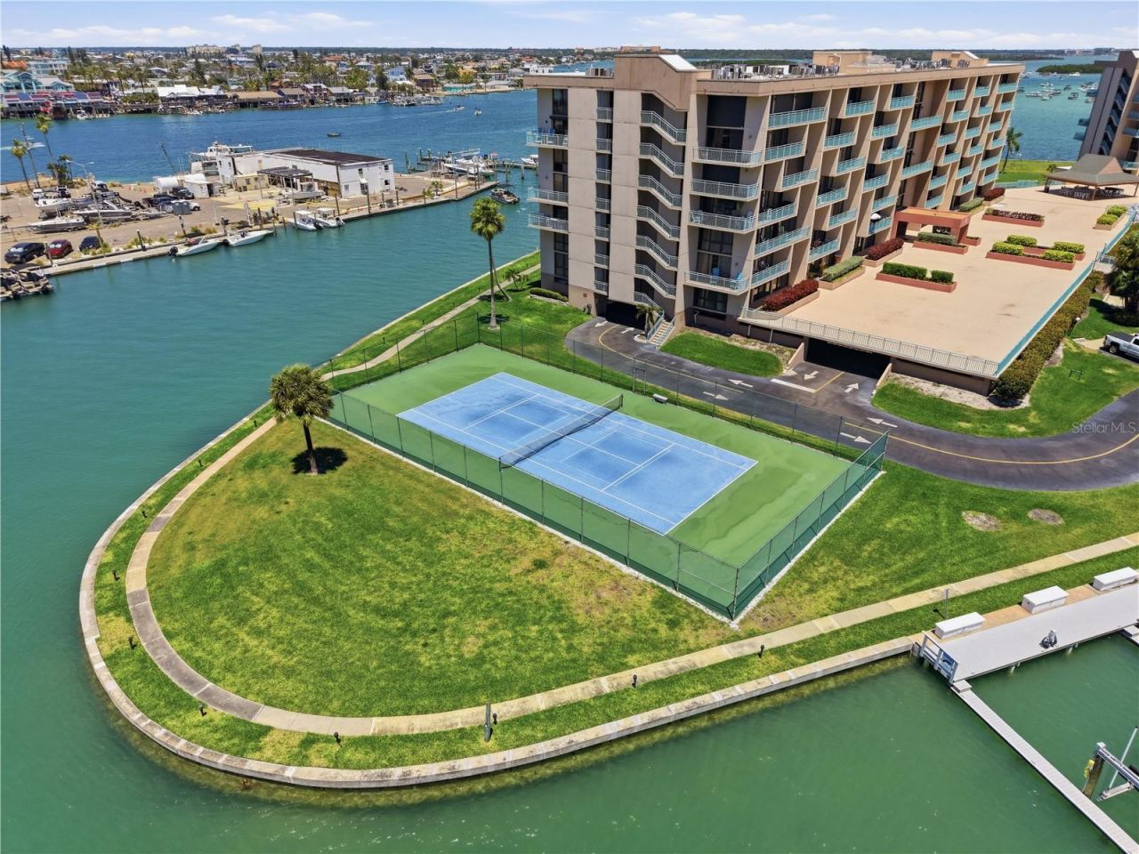 1 Key Capri, Unit 306E, Treasure Island, FL 33706 Photo