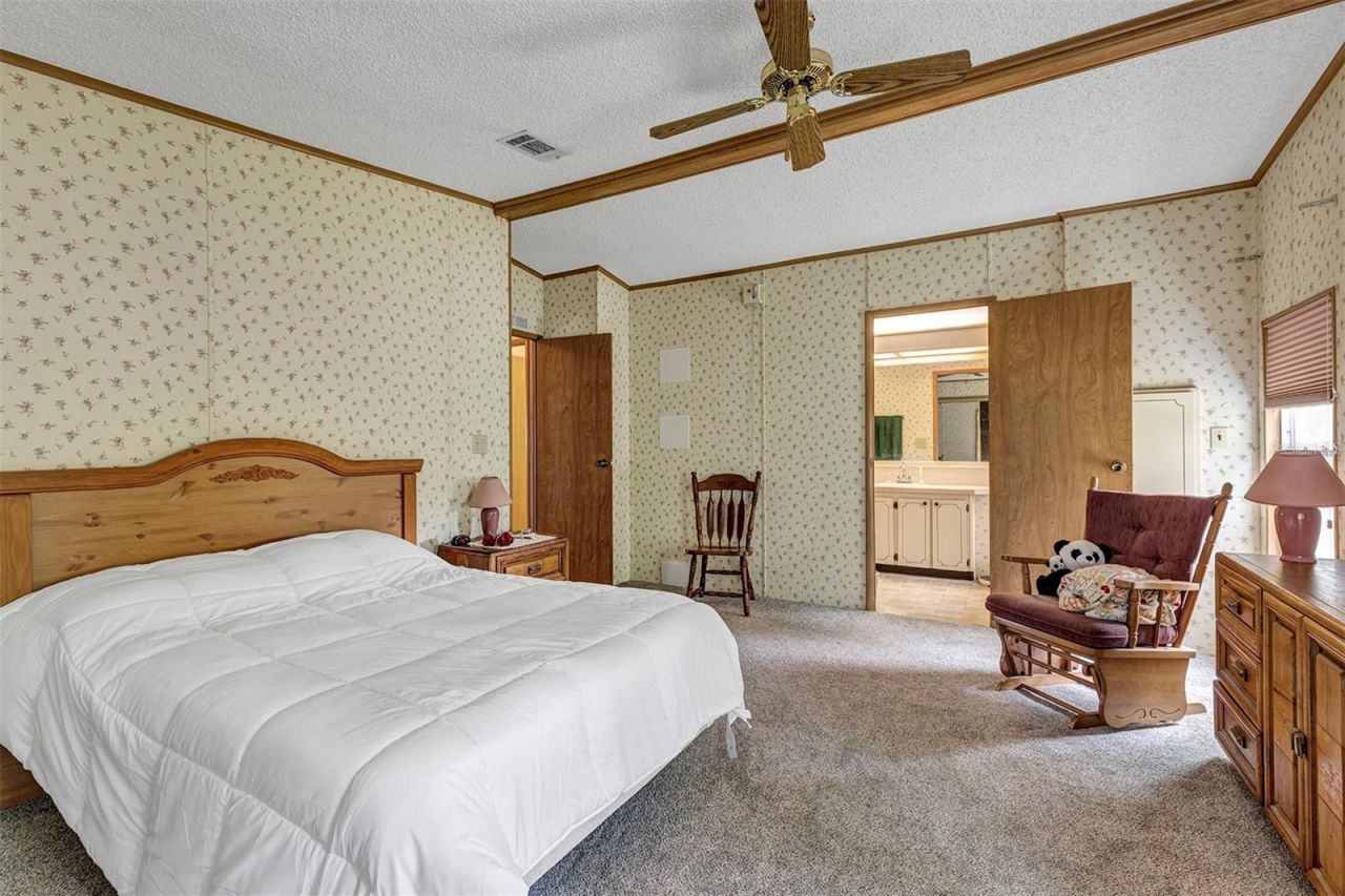3033 Myakka River Road, Tavares, FL 32778 Photo