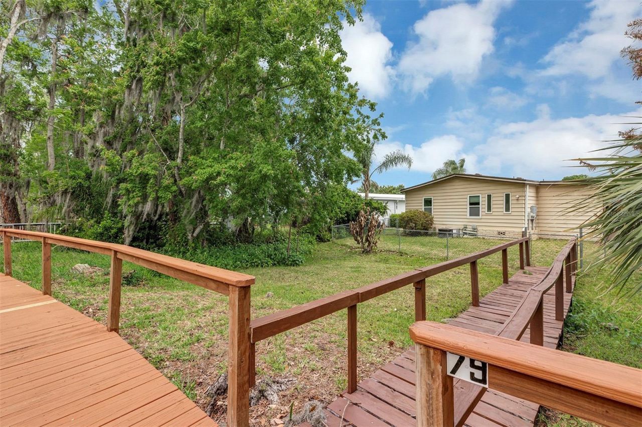 3033 Myakka River Road, Tavares, FL 32778 Photo