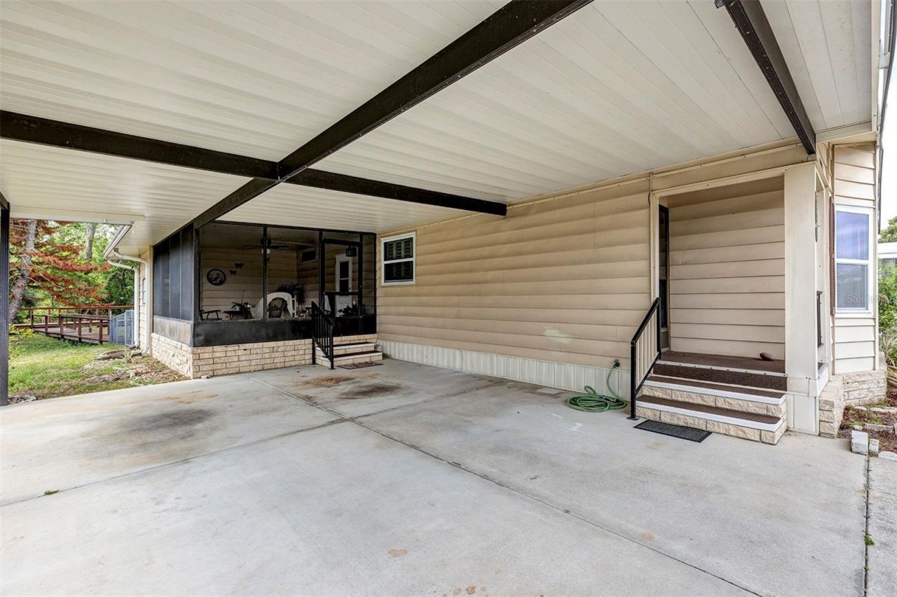 3033 Myakka River Road, Tavares, FL 32778 Photo