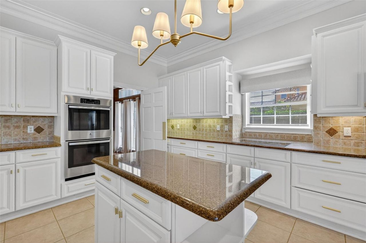 1741 Edgewater Drive, Mount Dora, FL 32757 Photo