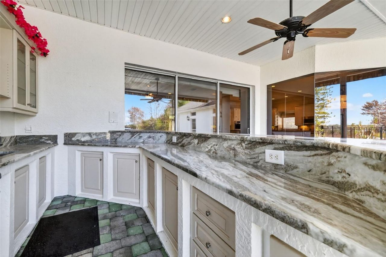 1741 Edgewater Drive, Mount Dora, FL 32757 Photo