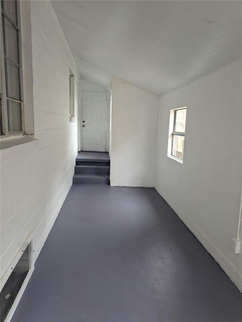3834 Dr Martin Luther King Jr Street S, Saint Petersburg, FL 33705 Photo