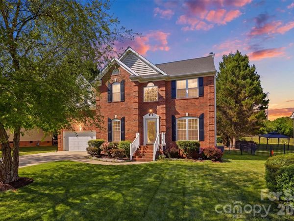 11029 Sycamore Club Drive , Charlotte, NC 28227