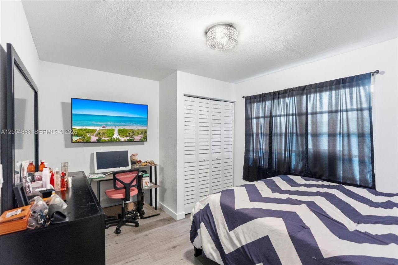 2125 NW 27th Ln, Fort Lauderdale, FL 33311 Photo